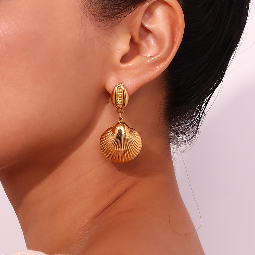 1 Pair Vintage Style Simple Style Classic Style Conch Shell Plating Stainless Steel 18k Gold Plated Drop Earrings display picture 10
