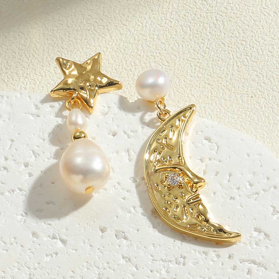 1 Pair Ig Style Simple Style Geometric Plating Inlay Copper Pearl Zircon 14k Gold Plated Earrings display picture 4