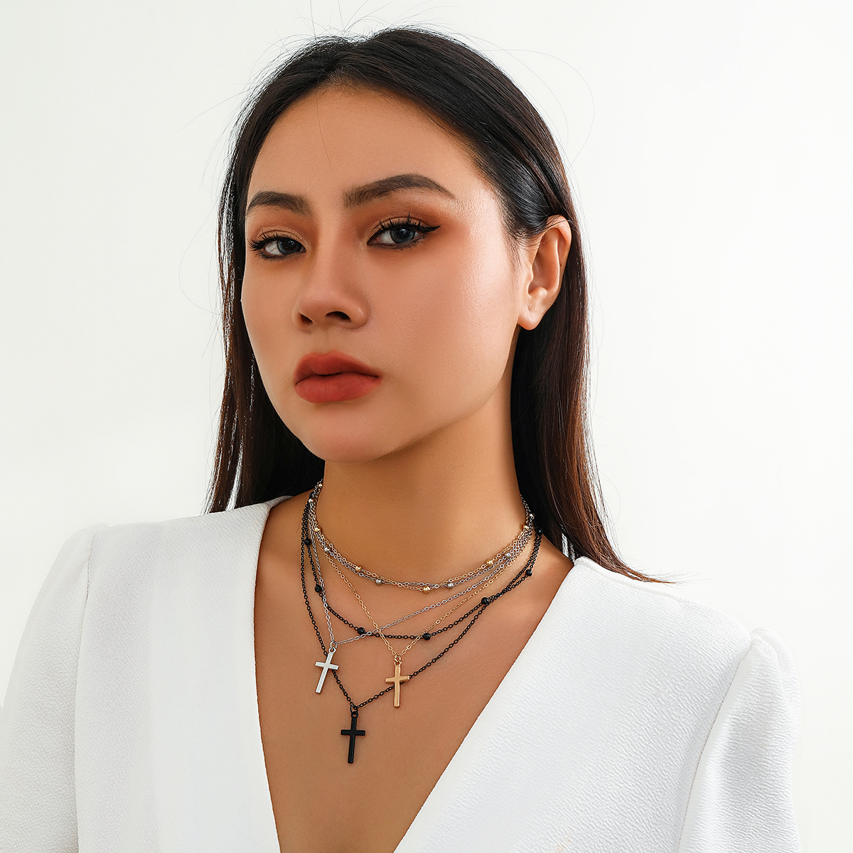 Punk Simple Style Classic Style Cross Alloy Copper Spray Paint Layered Chain Women's Double Layer Necklaces display picture 3