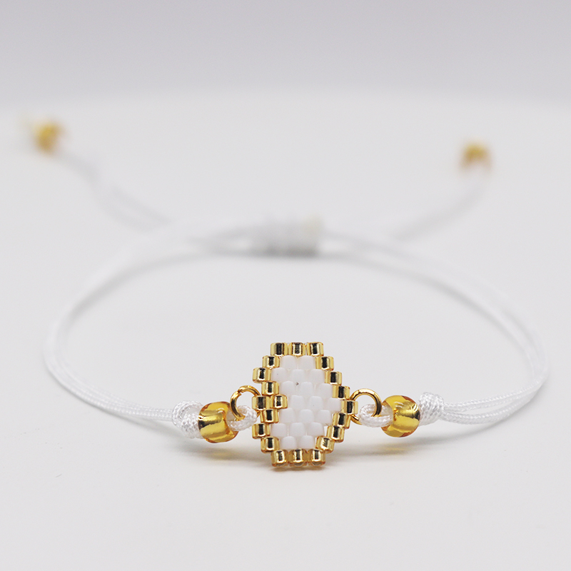 Cute Sweet Heart Shape Glass Handmade Women's Bracelets display picture 2