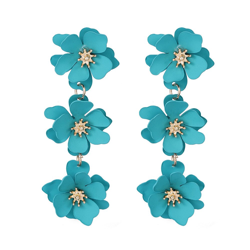 1 Pair Sweet Flower Stoving Varnish Metal Drop Earrings display picture 9