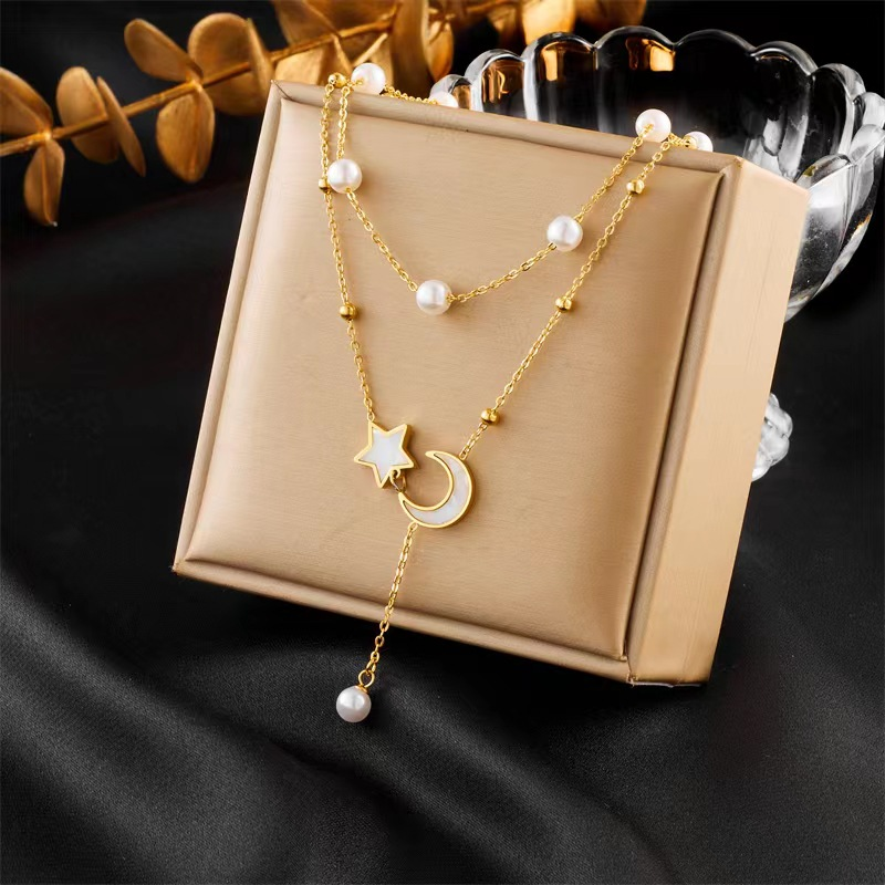 Stainless Steel 18K Gold Plated Casual Simple Style Pearl Inlay Star Moon Shell Bracelets Earrings Necklace display picture 2
