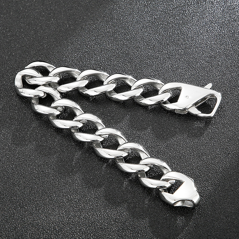 Simple Style Geometric Titanium Steel Hollow Out Men's Bracelets display picture 3