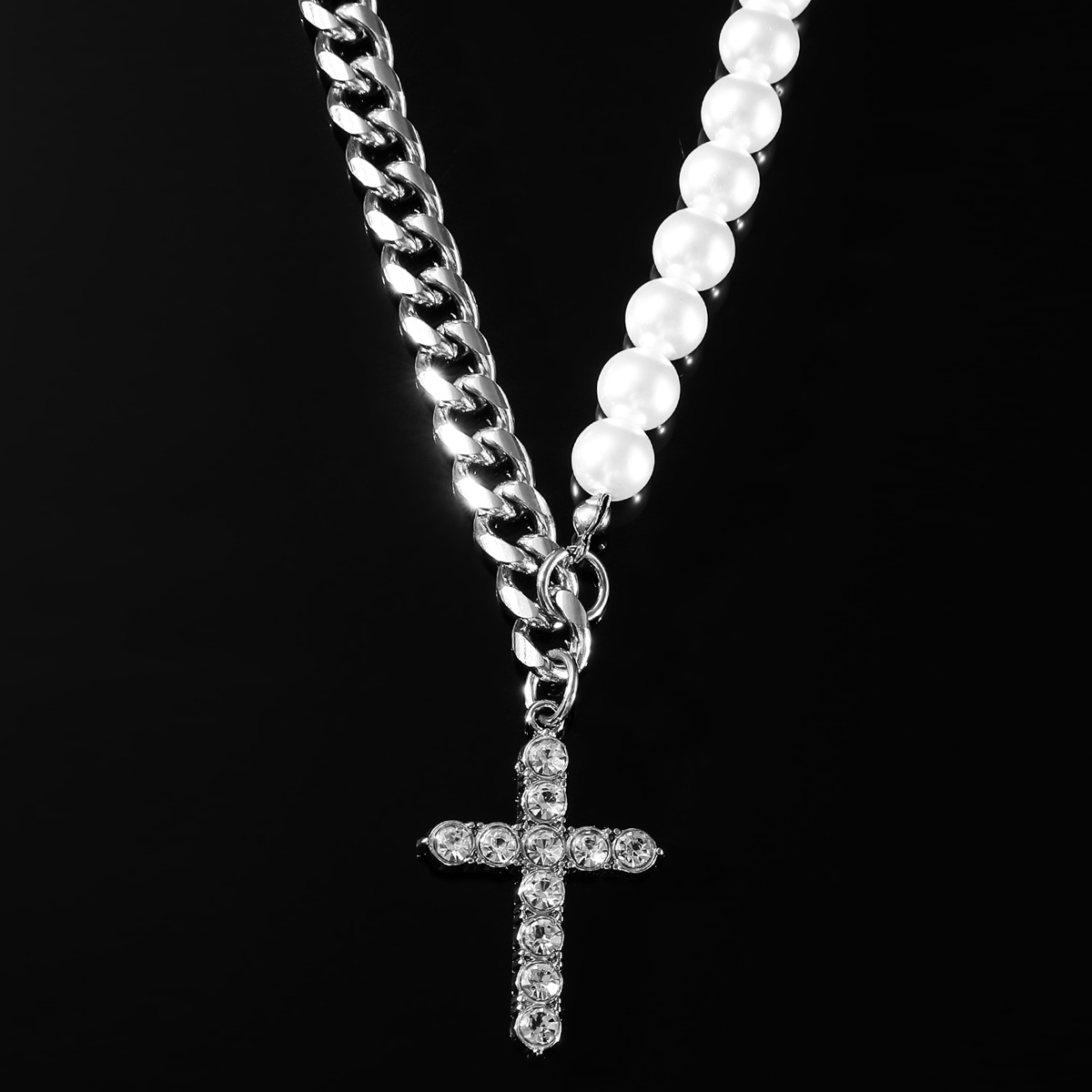 Ig Style Cactus Cross Star Alloy Titanium Steel Pearl Inlay Rhinestones Unisex Necklace display picture 4