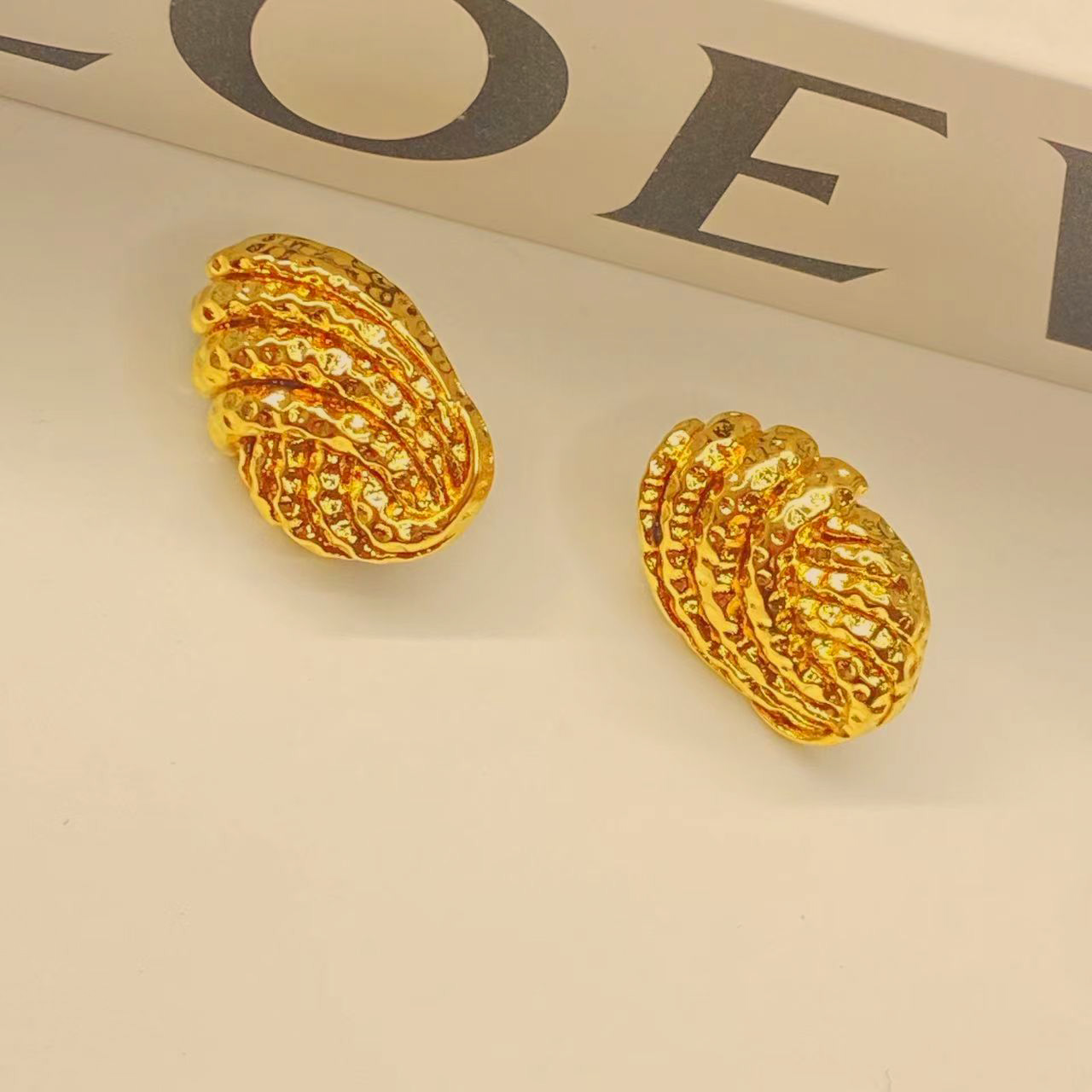 1 Pair IG Style Retro Geometric Plating Stainless Steel 18K Gold Plated Ear Studs display picture 3