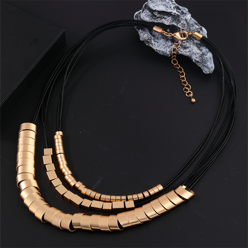 Glam Exaggerated Geometric Zinc Alloy Plating K Gold Plated Rhodium Plated Women's Necklace display picture 14