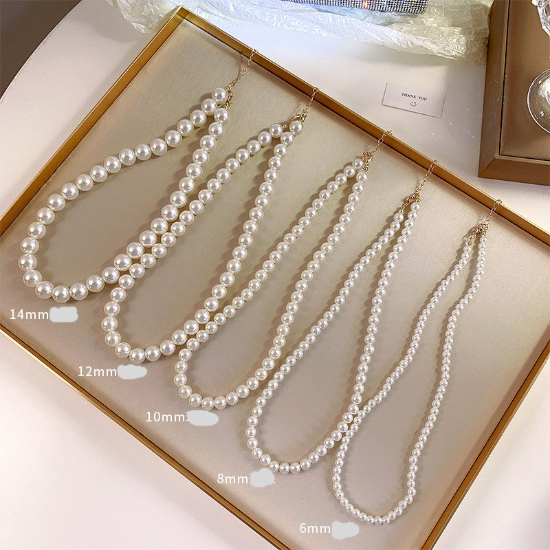 Elegant Simple Style Solid Color Imitation Pearl Beaded Women's Necklace display picture 4