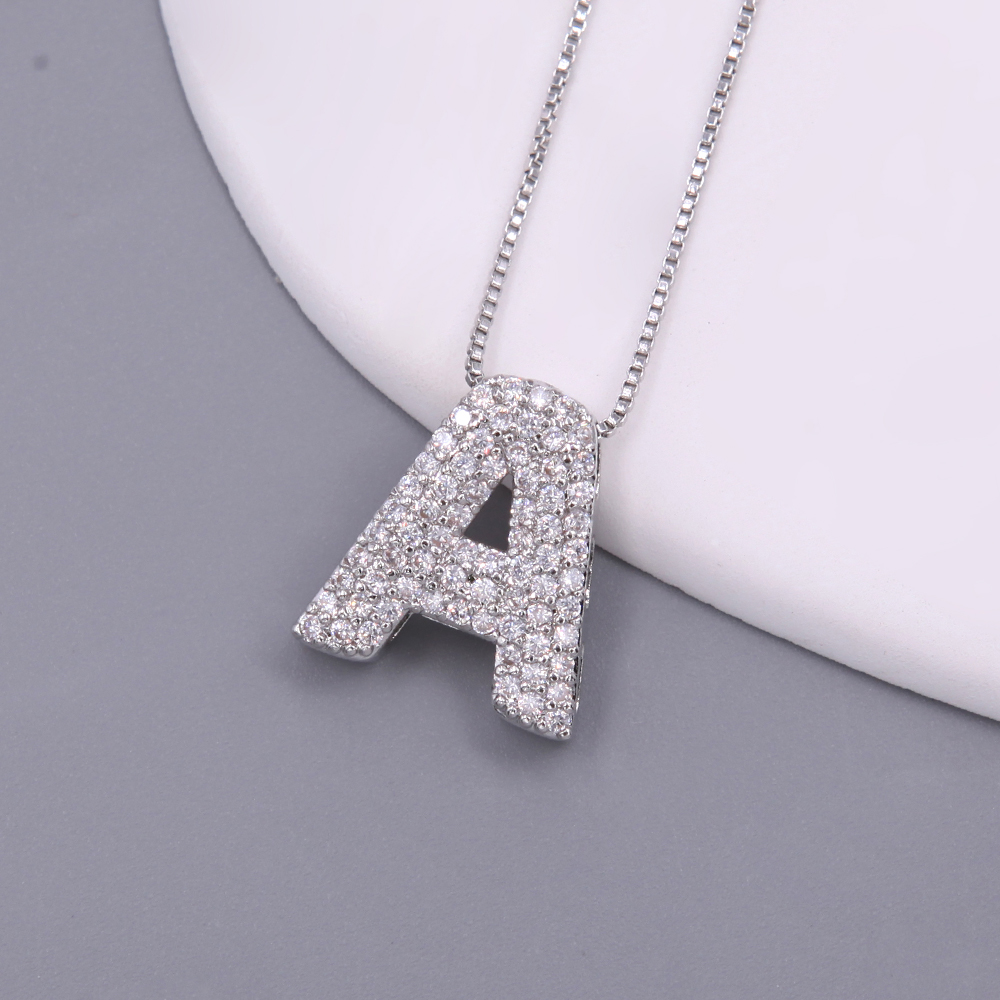 Simple Style Letter Copper Plating Inlay Zircon White Gold Plated Pendant Necklace display picture 3