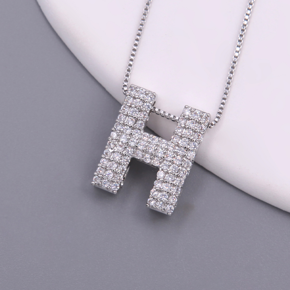 Simple Style Letter Copper Plating Inlay Zircon White Gold Plated Pendant Necklace display picture 5
