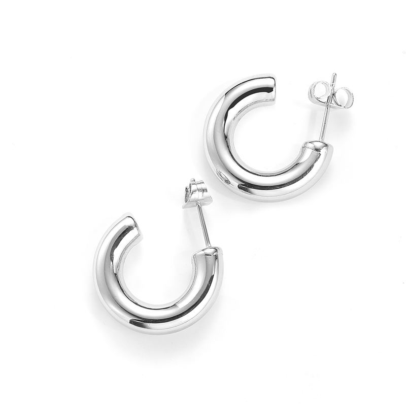 1 Pair Simple Style Classic Style Solid Color Polishing Stainless Steel Ear Studs display picture 10