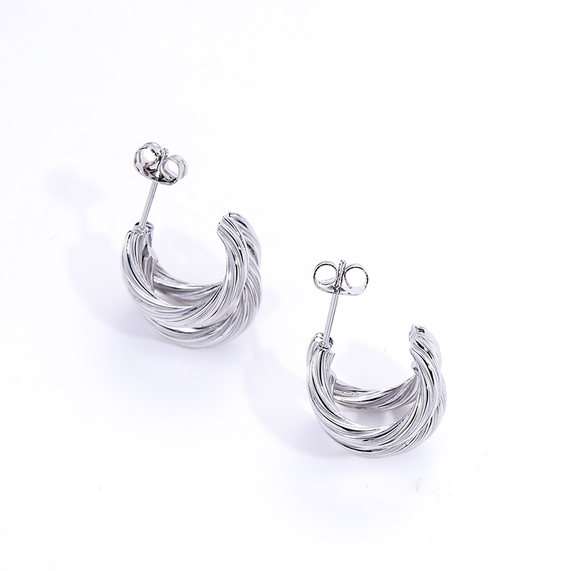 1 Pair Simple Style Classic Style Solid Color Polishing Stainless Steel Ear Studs display picture 20