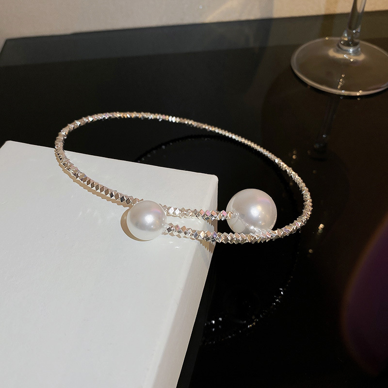 Élégant Style Simple Couleur Unie Le Cuivre Incruster Perles Artificielles Foulard display picture 1