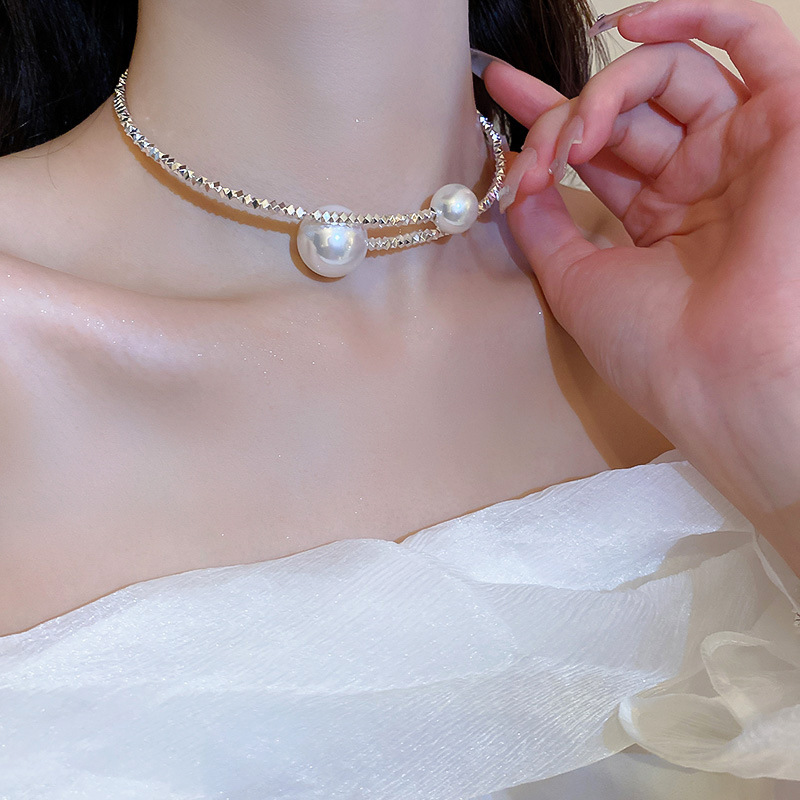 Elegant Simple Style Solid Color Copper Inlay Artificial Pearls Choker display picture 4