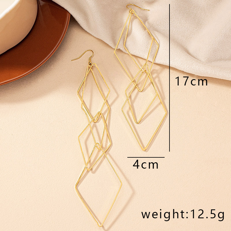1 Pair Simple Style Rhombus Plating Alloy Gold Plated Drop Earrings display picture 4