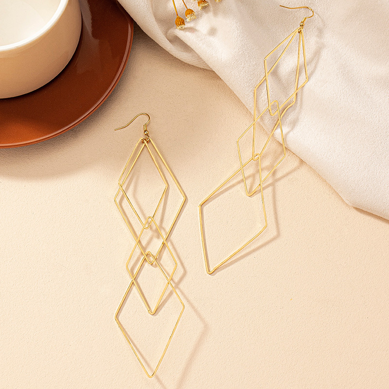 1 Pair Simple Style Rhombus Plating Alloy Gold Plated Drop Earrings display picture 2