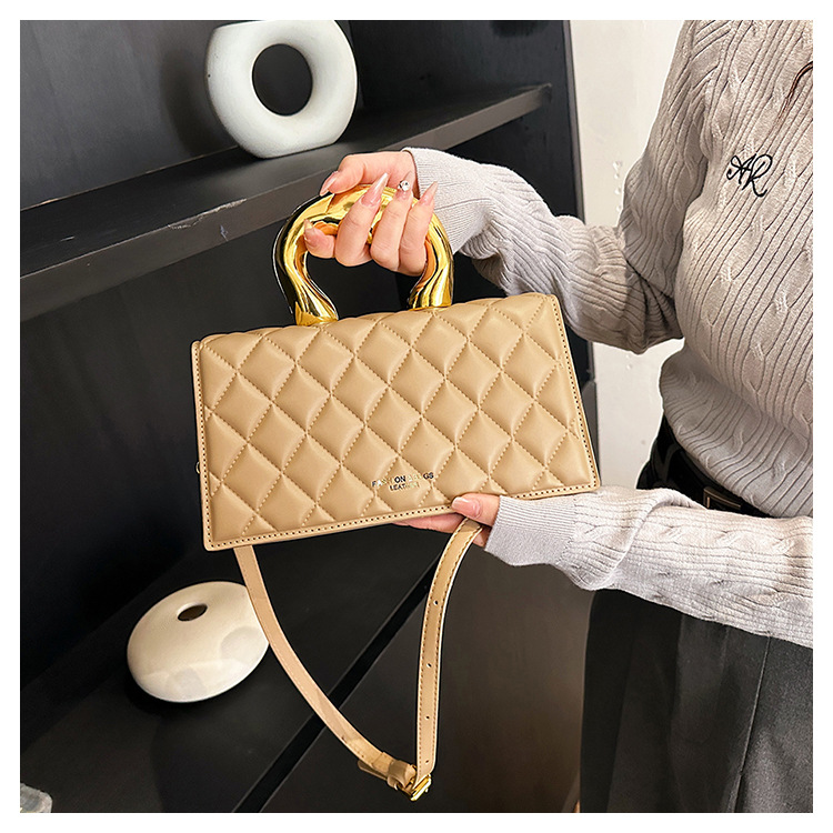 Women's Small Pu Leather Argyle Bow Knot Vintage Style Square Flip Cover Handbag display picture 1