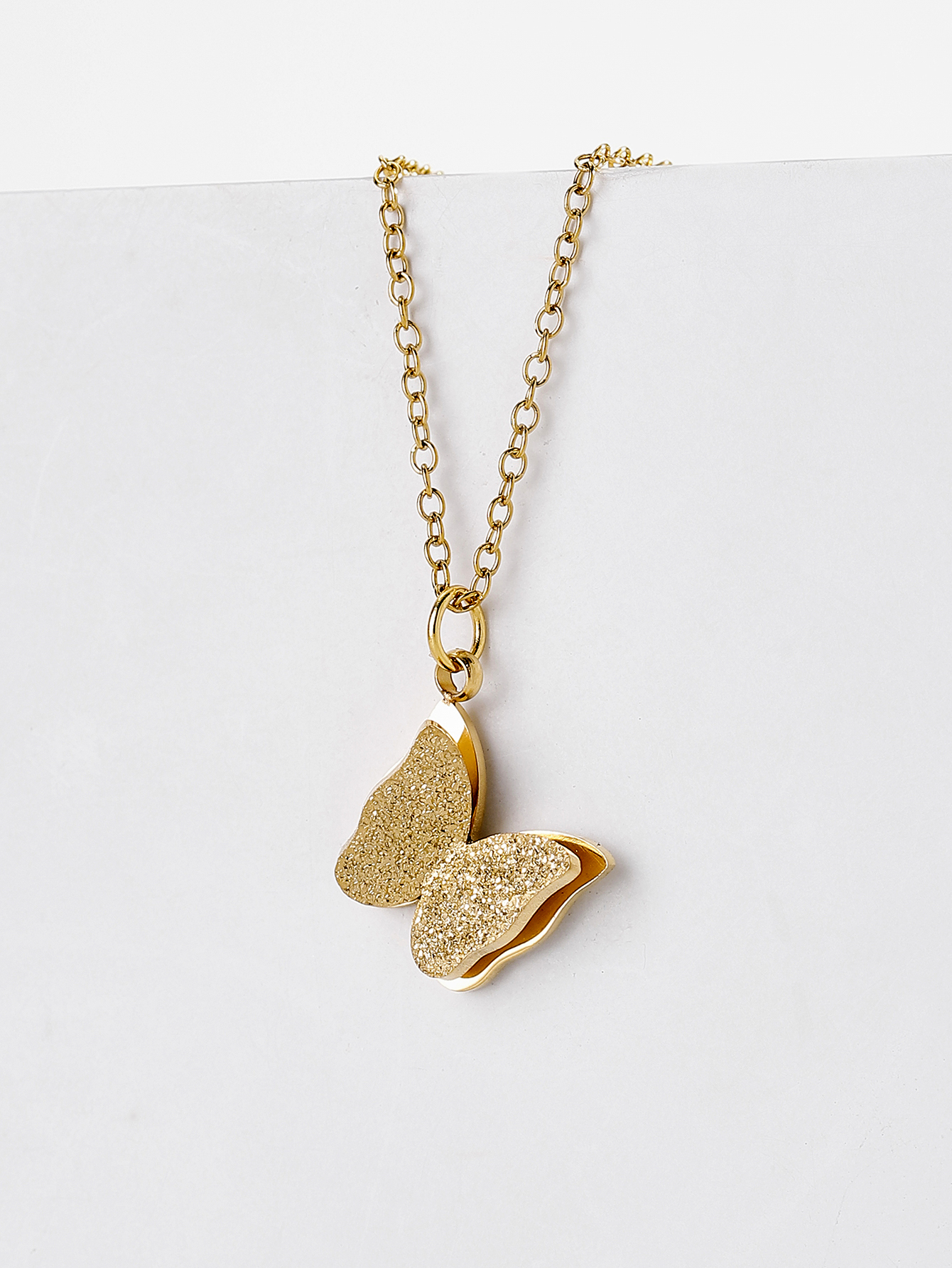 304 Stainless Steel 18K Gold Plated Sweet Simple Style Plating Butterfly Pendant Necklace display picture 3