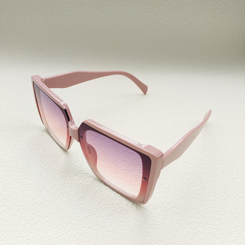 Modern Style Solid Color Pc Resin Square Full Frame Women's Sunglasses display picture 2