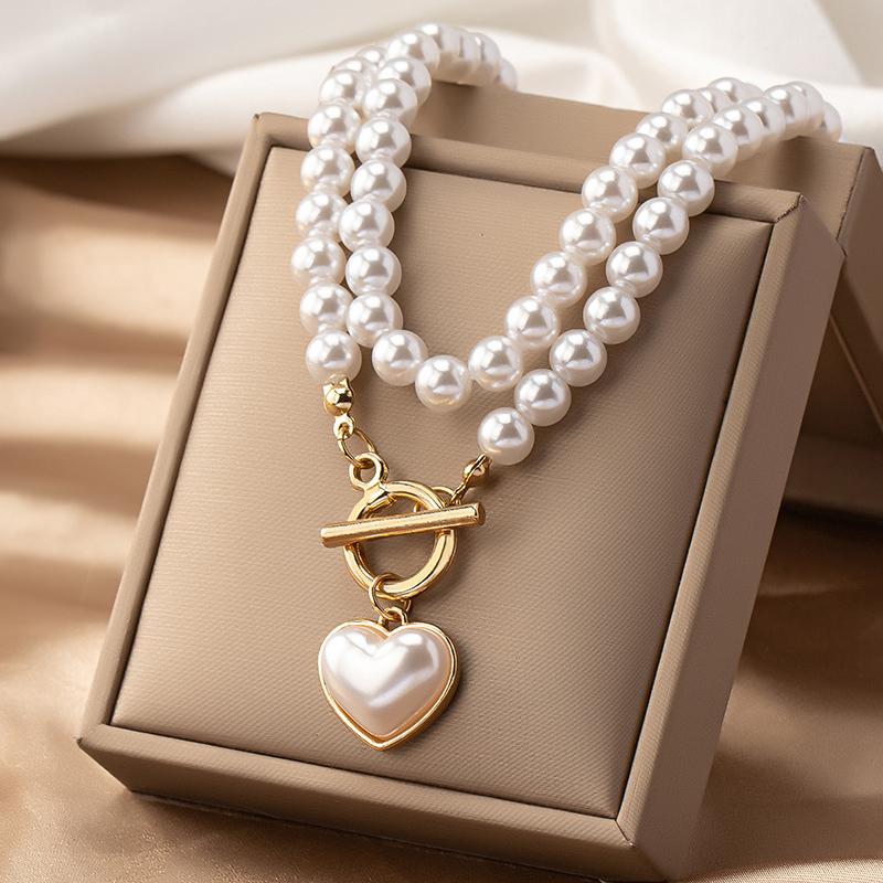 Elegant Klassisch Herzform Künstliche Perle Legierung Perlen Überzug Frau Halskette Mit Anhänger display picture 3