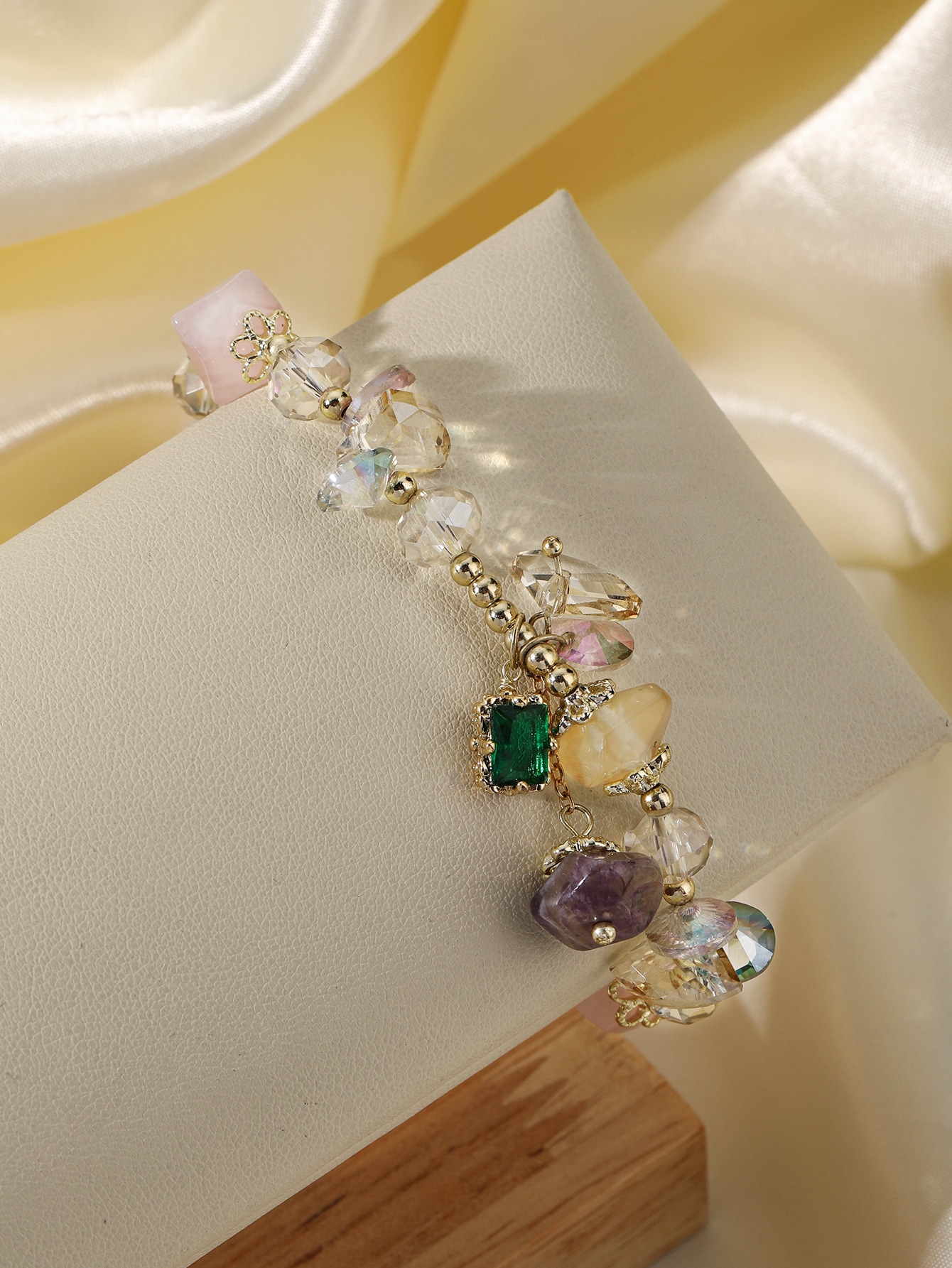 Elegant Simple Style Geometric Freshwater Pearl Opal Copper Beaded Women's Bracelets display picture 7