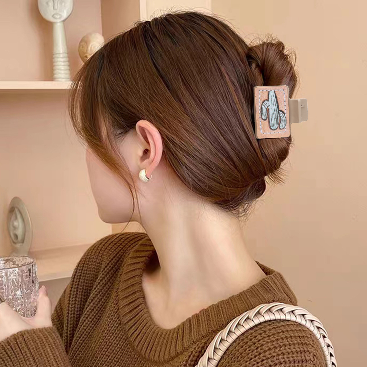 امرأة نمط خمر أسلوب بسيط صبار فراشة جلد غير حقيقي مخالب الشعر display picture 1