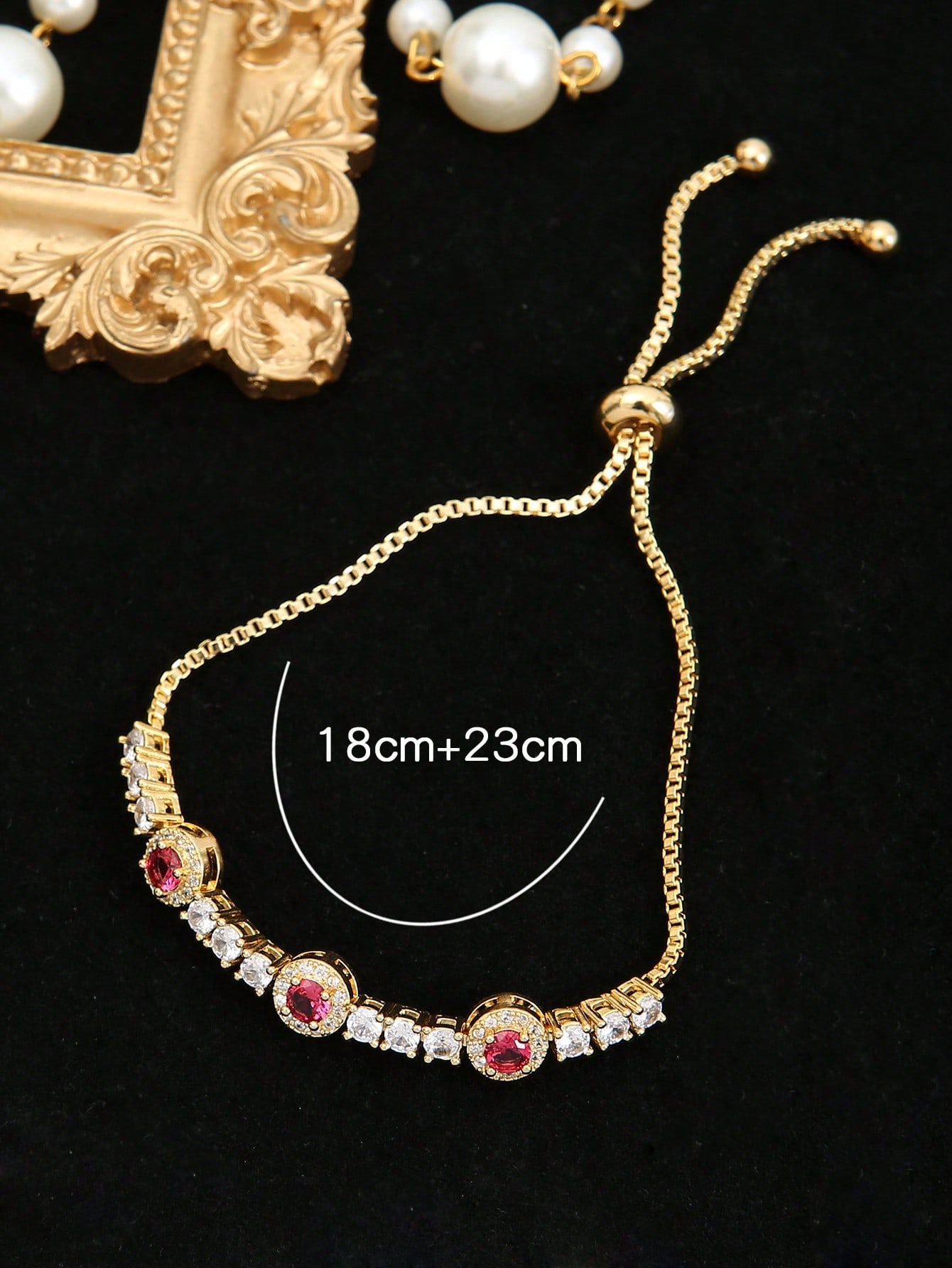 Elegant Shiny Geometric Copper Zircon 18k Gold Plated Bracelets display picture 6