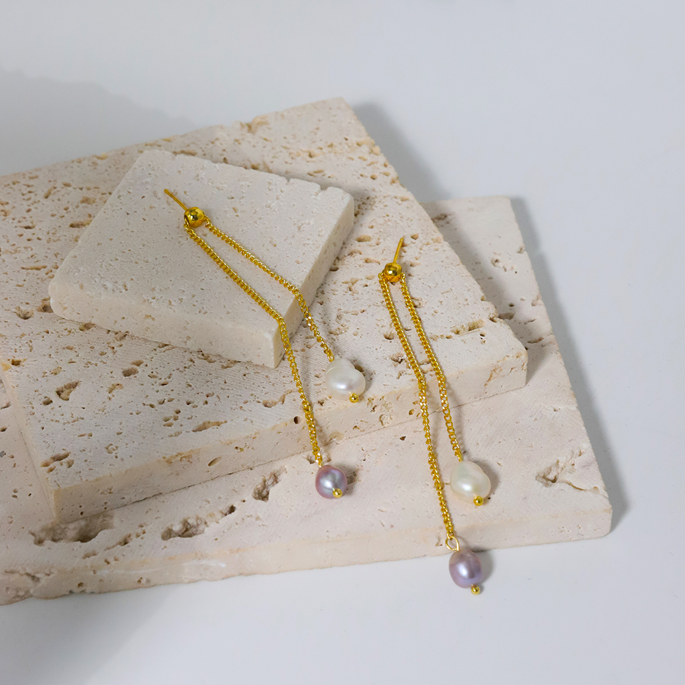 1 Pair Elegant Simple Style Geometric Tassel Freshwater Pearl 18k Gold Plated Drop Earrings display picture 4