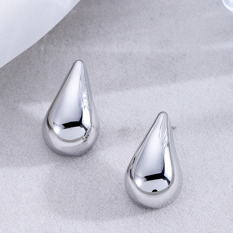1 Pair Elegant Simple Style Water Droplets Plating Alloy Ear Studs display picture 4