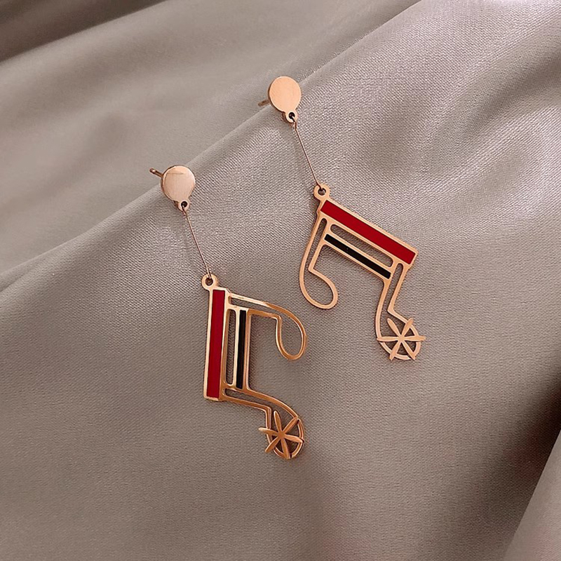 1 Pair Simple Style Shiny Maple Leaf Heart Shape Butterfly Plating Hollow Out Inlay Alloy Rhinestones Pearl 14k Gold Plated Drop Earrings display picture 14