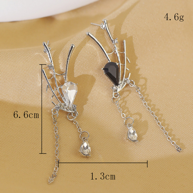 1 Pair Simple Style Shiny Maple Leaf Heart Shape Butterfly Plating Hollow Out Inlay Alloy Rhinestones Pearl 14k Gold Plated Drop Earrings display picture 11