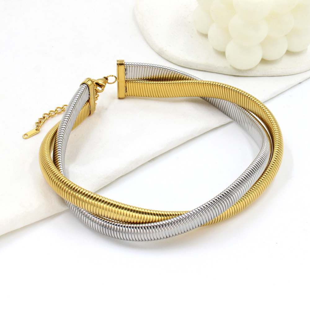 Retro Simple Style Geometric Stainless Steel 18k Gold Plated Bracelets Necklace Jewelry Set display picture 9