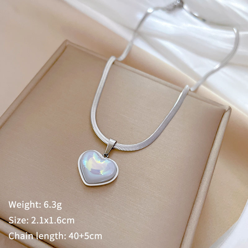 Simple Style Classic Style Heart Shape Titanium Steel Inlay Shell Pendant Necklace display picture 4
