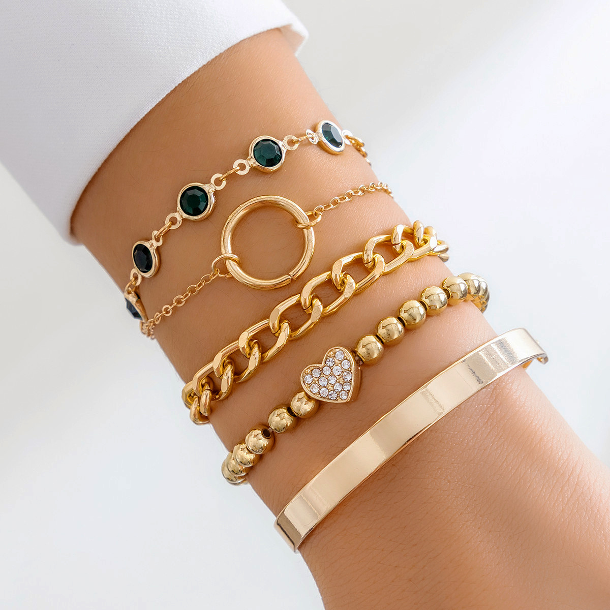 Décontractée Style Moderne Forme De Cœur CCB Alliage Le Fer Perlé Placage Incruster Strass Femmes Bracelets display picture 2