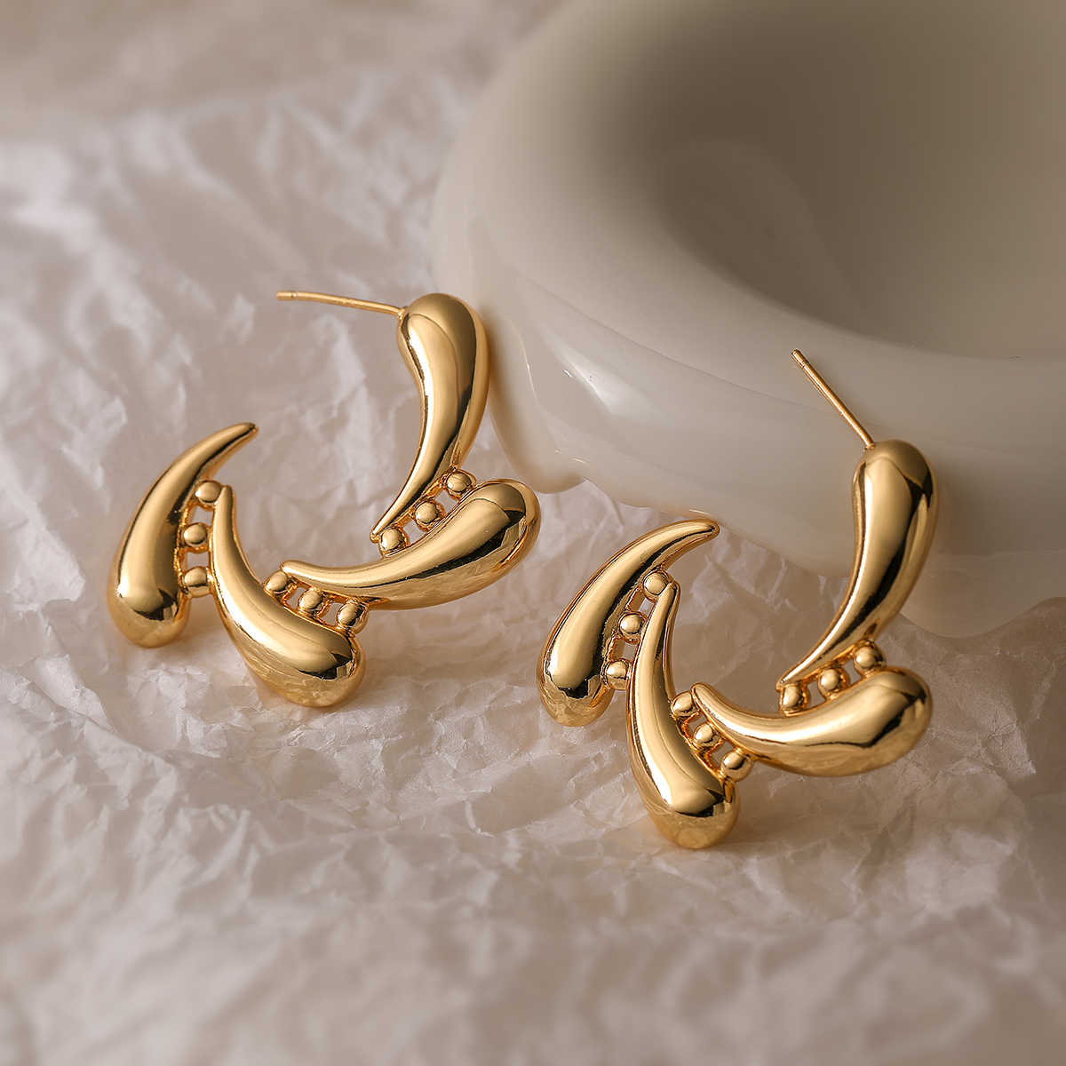 1 Pair Simple Style Commute Geometric Plating Copper 18k Gold Plated Ear Studs display picture 4