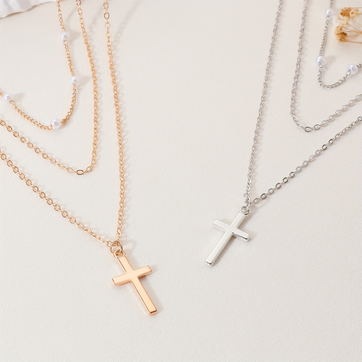 Simple Style Cross Alloy Plating Gold Plated Silver Plated Women's Necklace display picture 6