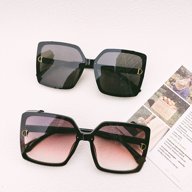 Ig Style Casual Geometric Pc Resin Square Full Frame Women's Sunglasses display picture 1