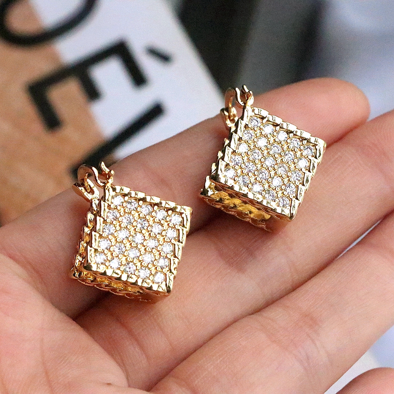 1 Pair Elegant Simple Style Square Plating Copper Zircon Silver Plated Drop Earrings display picture 6