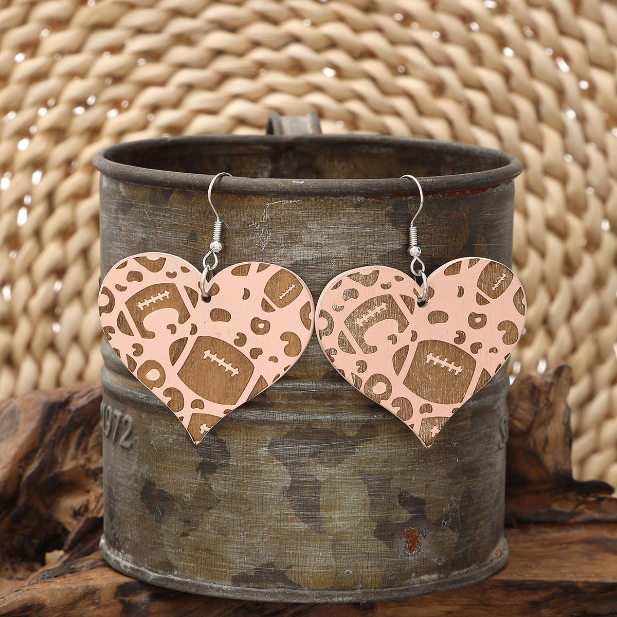1 Pair Modern Style Simple Style Heart Shape Ball Leopard Wood Drop Earrings display picture 3