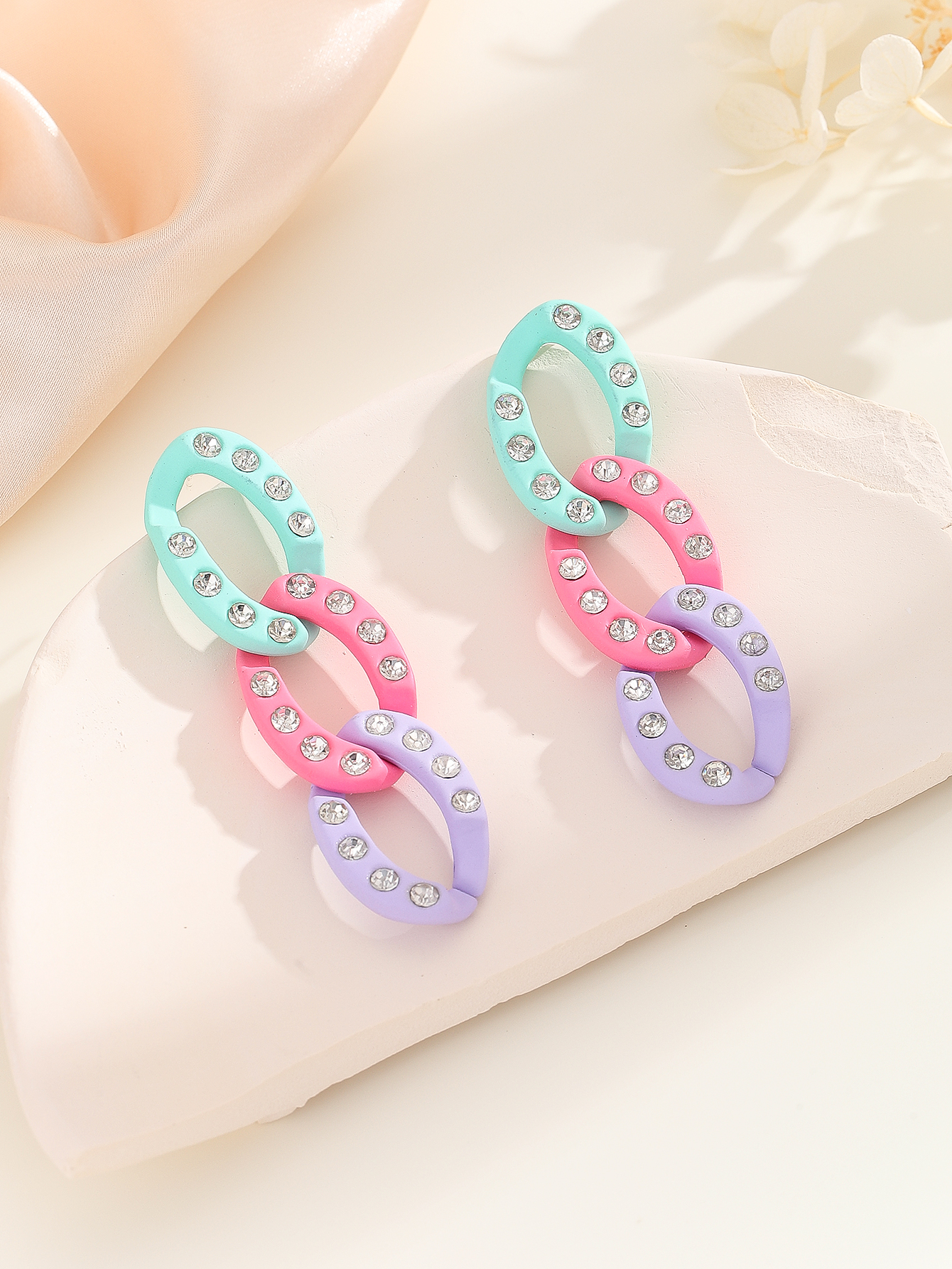 1 Pair Cute Geometric Alloy Zircon Drop Earrings display picture 4