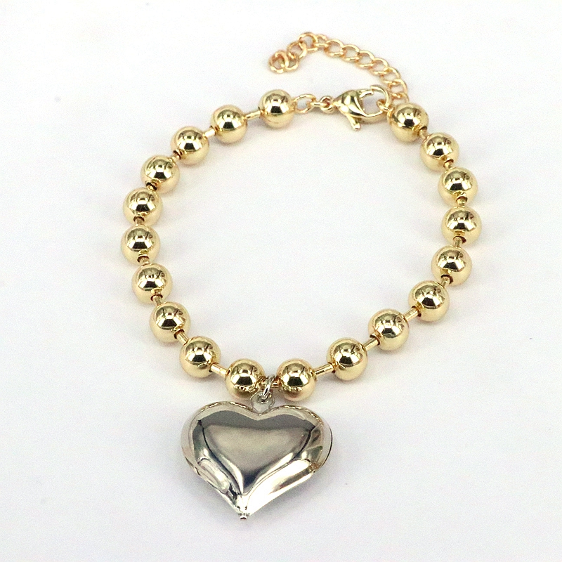 Vintage Style Simple Style Heart Shape Copper Plating 18k Gold Plated Bracelets display picture 1
