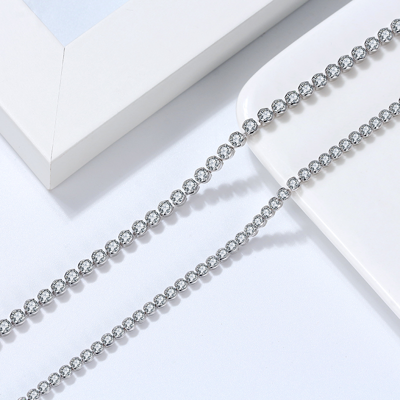 Einfacher Stil Geometrisch Sterling Silber Überzug Inlay Zirkon Halskette display picture 5