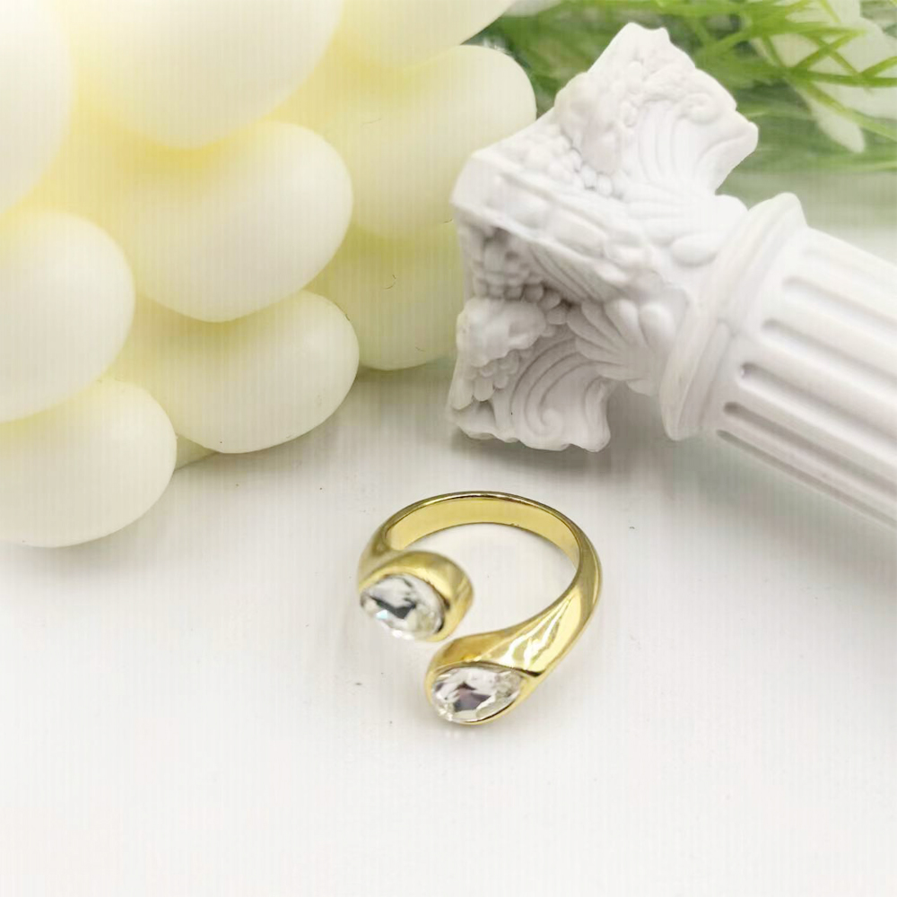 Simple Style Geometric Titanium Alloy Plating Inlay Artificial Diamond Unisex Open Rings display picture 3