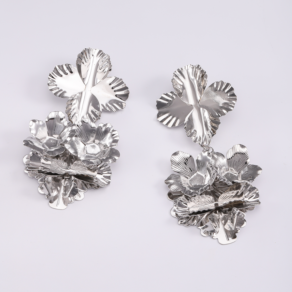 1 Paire Élégant Style Vintage Fleur Polissage Placage Alliage Plaqué Argent Boucles D'oreilles display picture 9