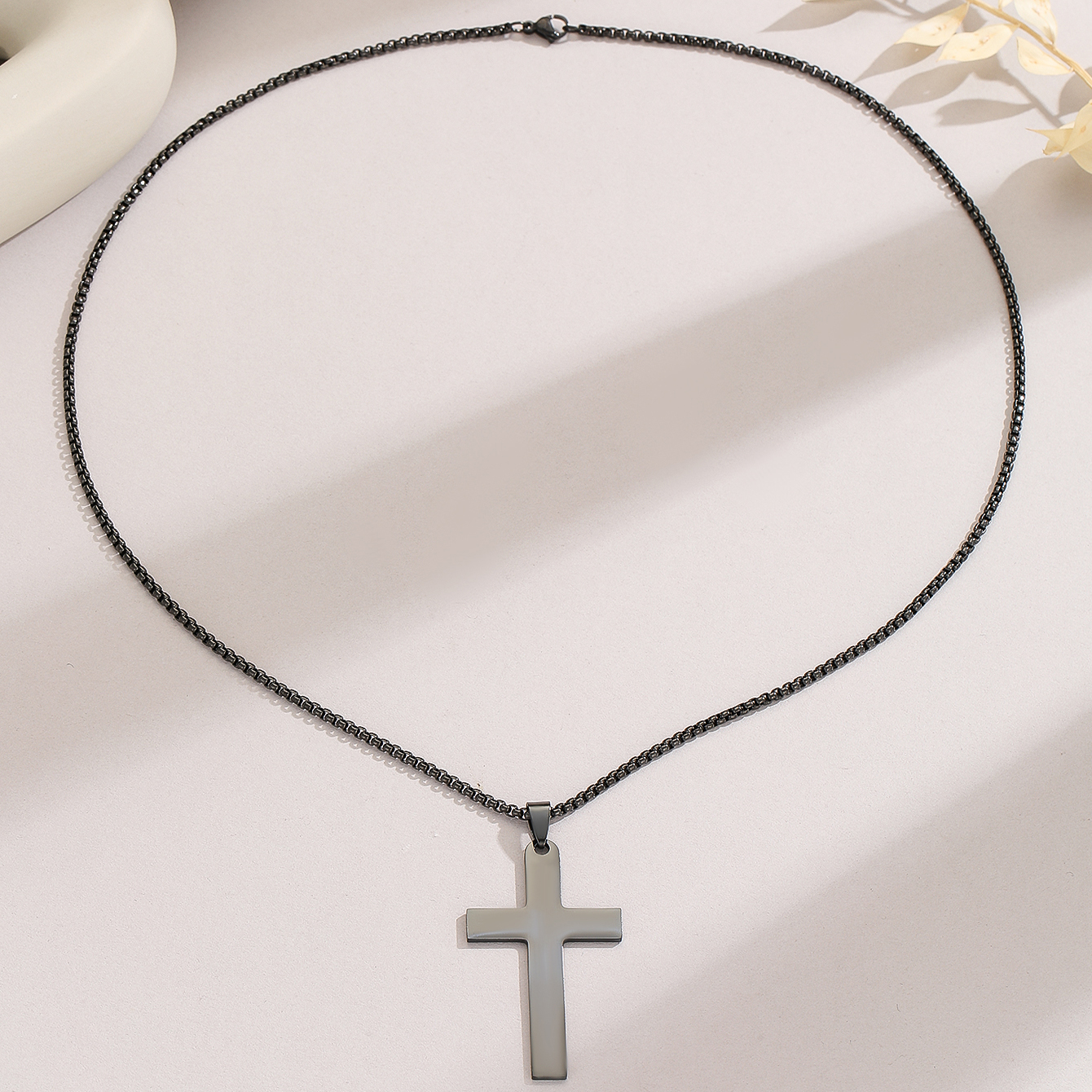 Casual Hip-hop Cross Stainless Steel Men's Pendant Necklace display picture 4