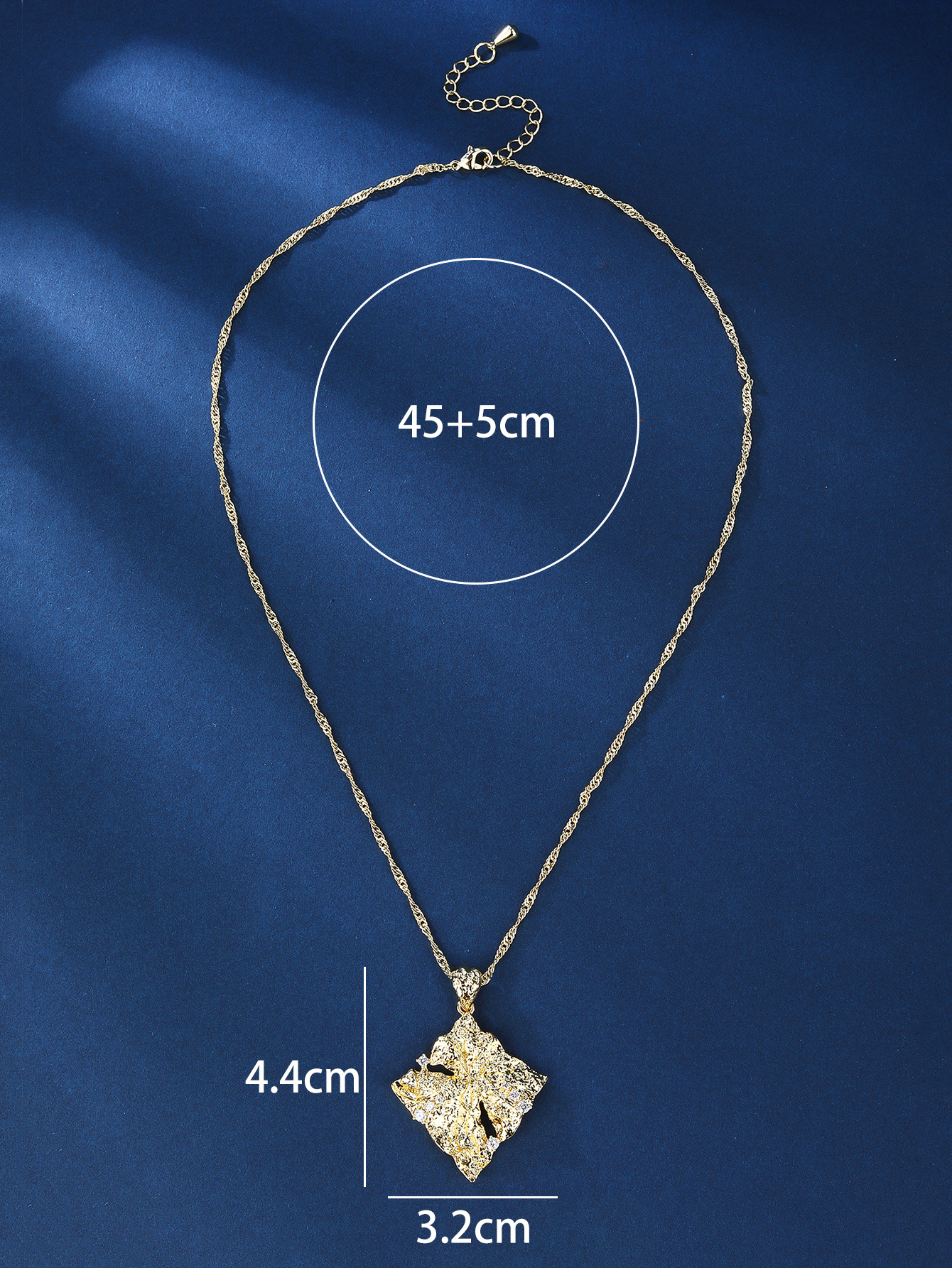 Décontractée Style Simple Couleur Unie Le Cuivre Placage Incruster Zircon Plaqué Or 18k Pendentif display picture 4