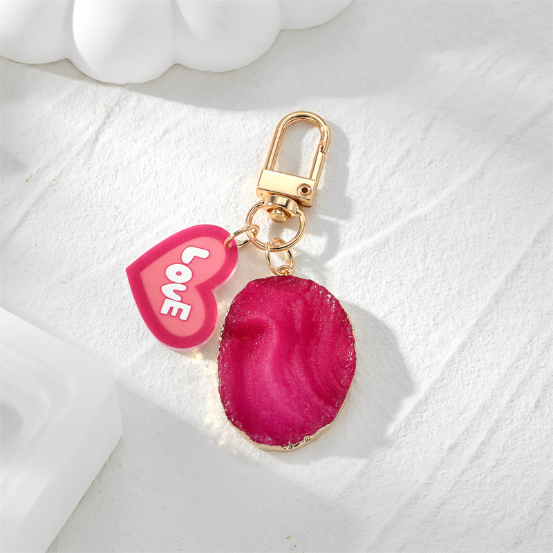 Cute Simple Style Heart Shape Resin Unisex Keychain display picture 3