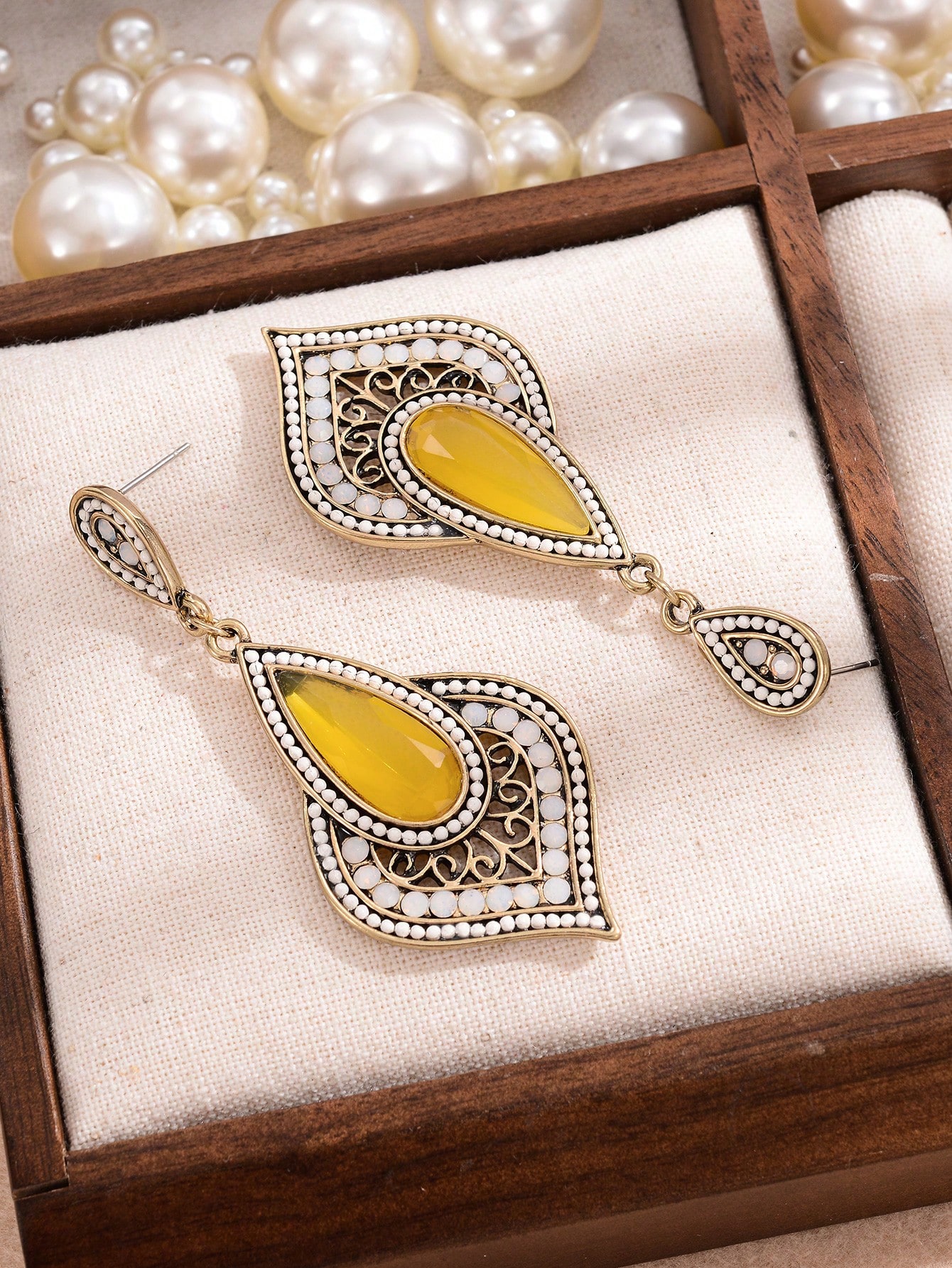 1 Pair Bohemian Water Droplets Inlay Alloy Rhinestones Drop Earrings display picture 2