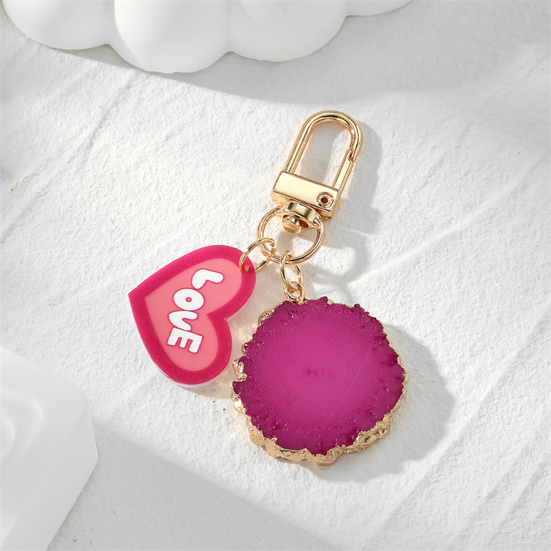 Cute Simple Style Heart Shape Resin Unisex Keychain display picture 4