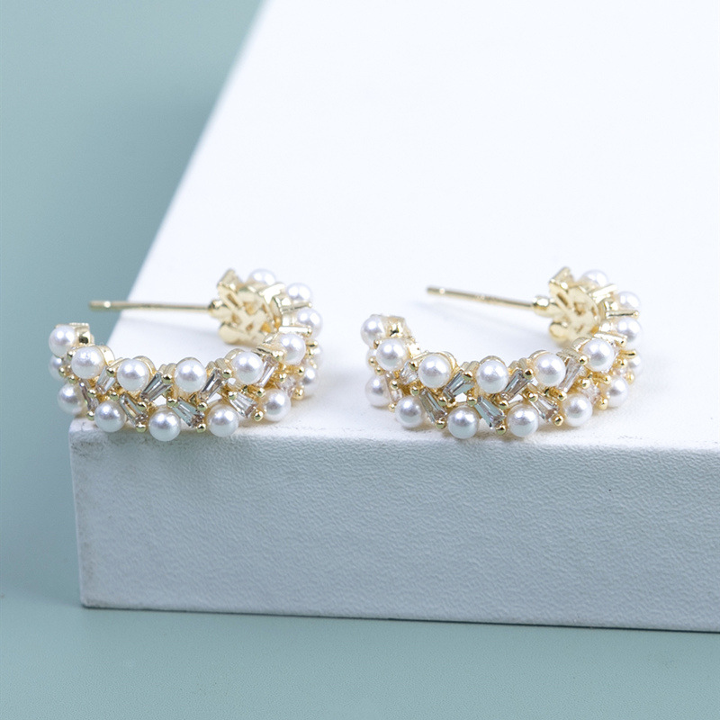 1 Piece Lady Pearl Mixed Materials Ear Studs display picture 4