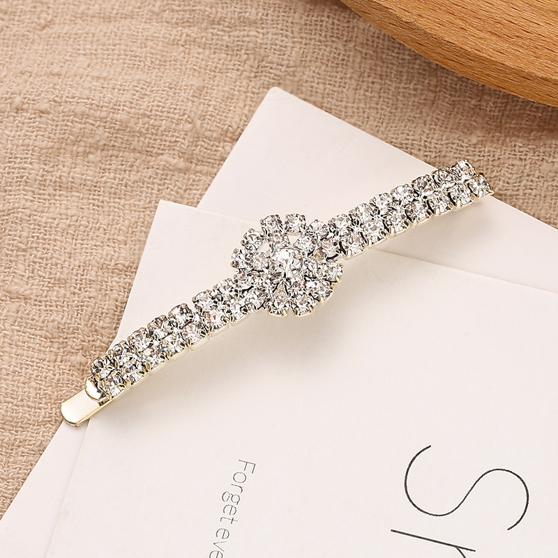 Women's Sweet Solid Color Thai Silver Inlay Rhinestones Hair Clip display picture 4